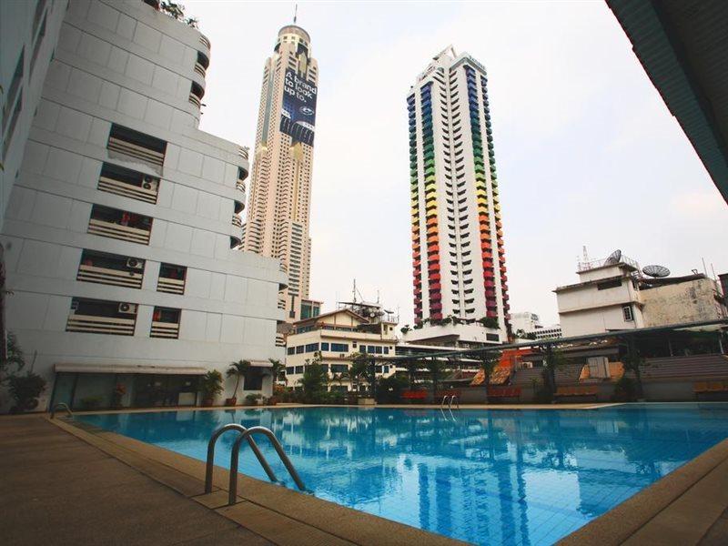 A-2 House Hostel Bangkok Buitenkant foto