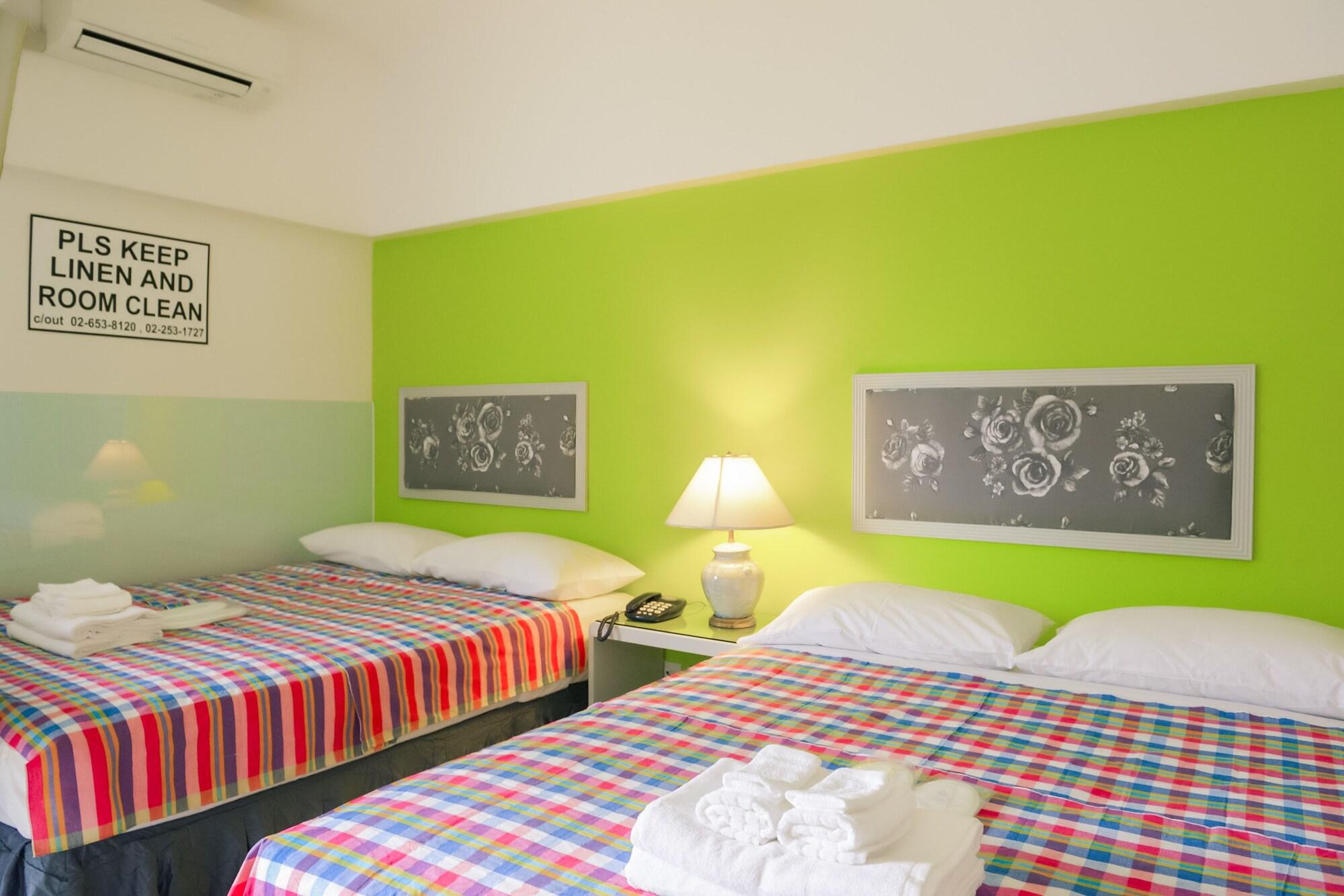 A-2 House Hostel Bangkok Buitenkant foto