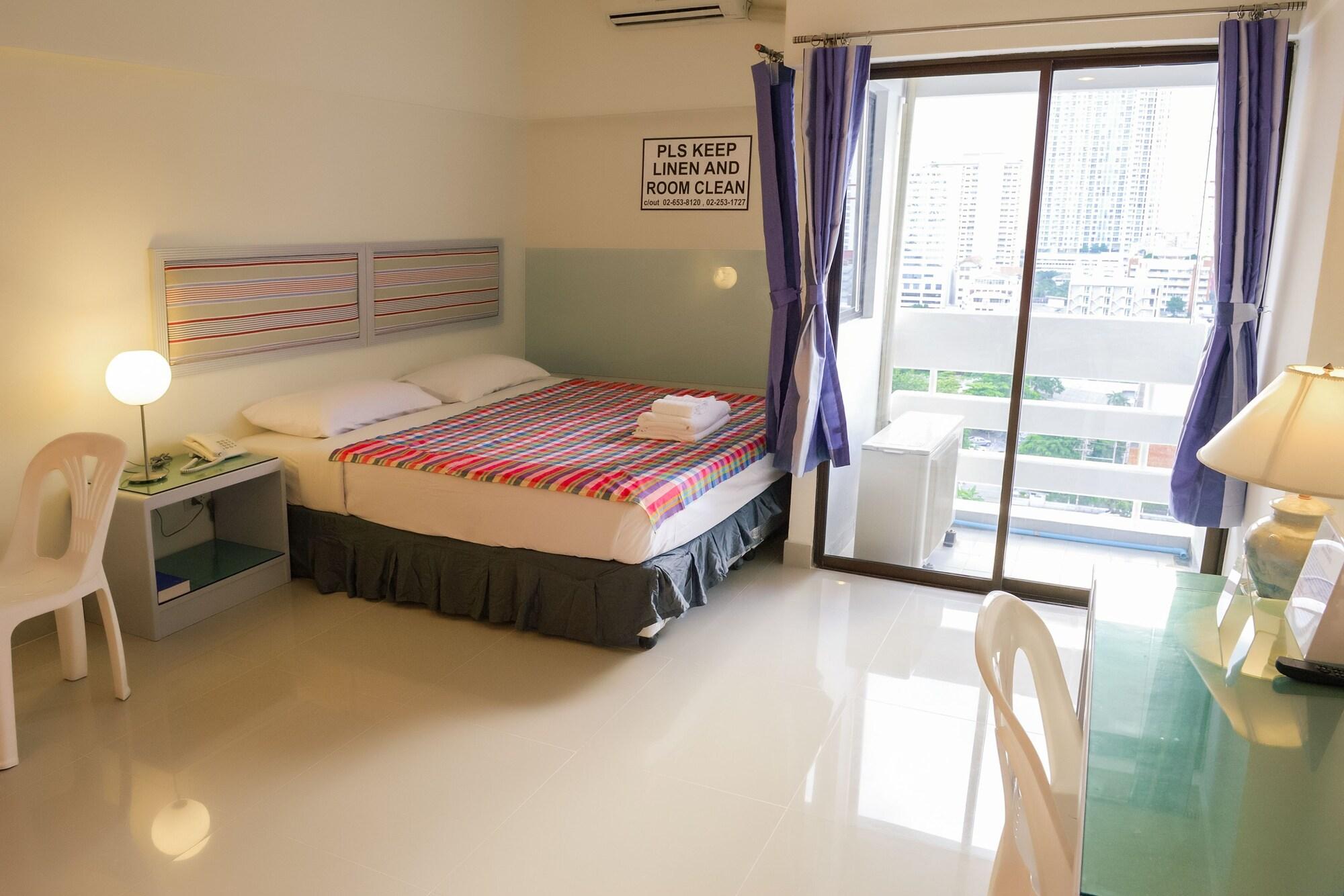 A-2 House Hostel Bangkok Buitenkant foto