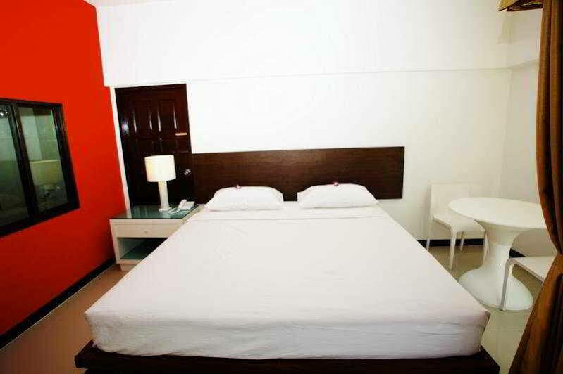 A-2 House Hostel Bangkok Buitenkant foto